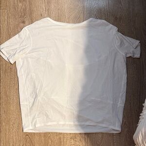 Lululemon Athletica Cream Short Sleeve Tee